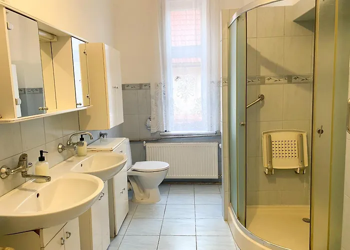 Uzdrowiskowe Retro By Libertarent